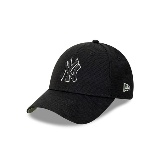[197706712655] New Era New York Yankees 9Forty Dashmark Seasonal Black OSFM
